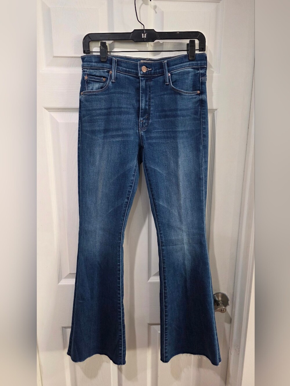 New! Mother The Weekender Fray Boot Cut Jeans - Picture 3 of 8